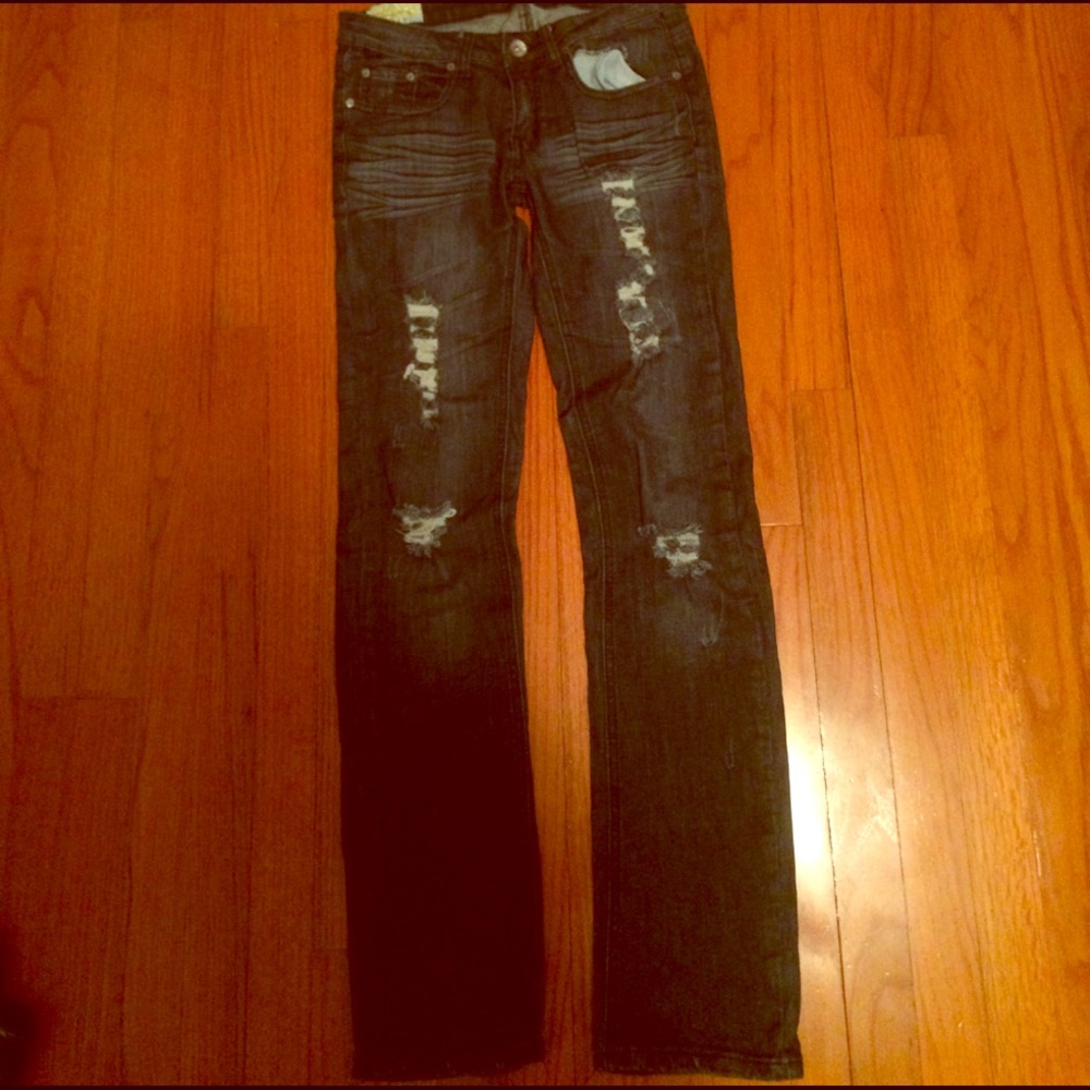 Davinci destroyed straight leg jeans 29