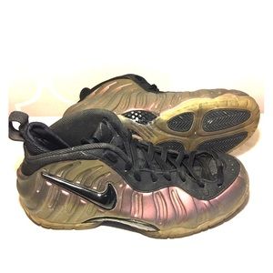 Nike Foamposite Pro gym green size 10.5.  OG
