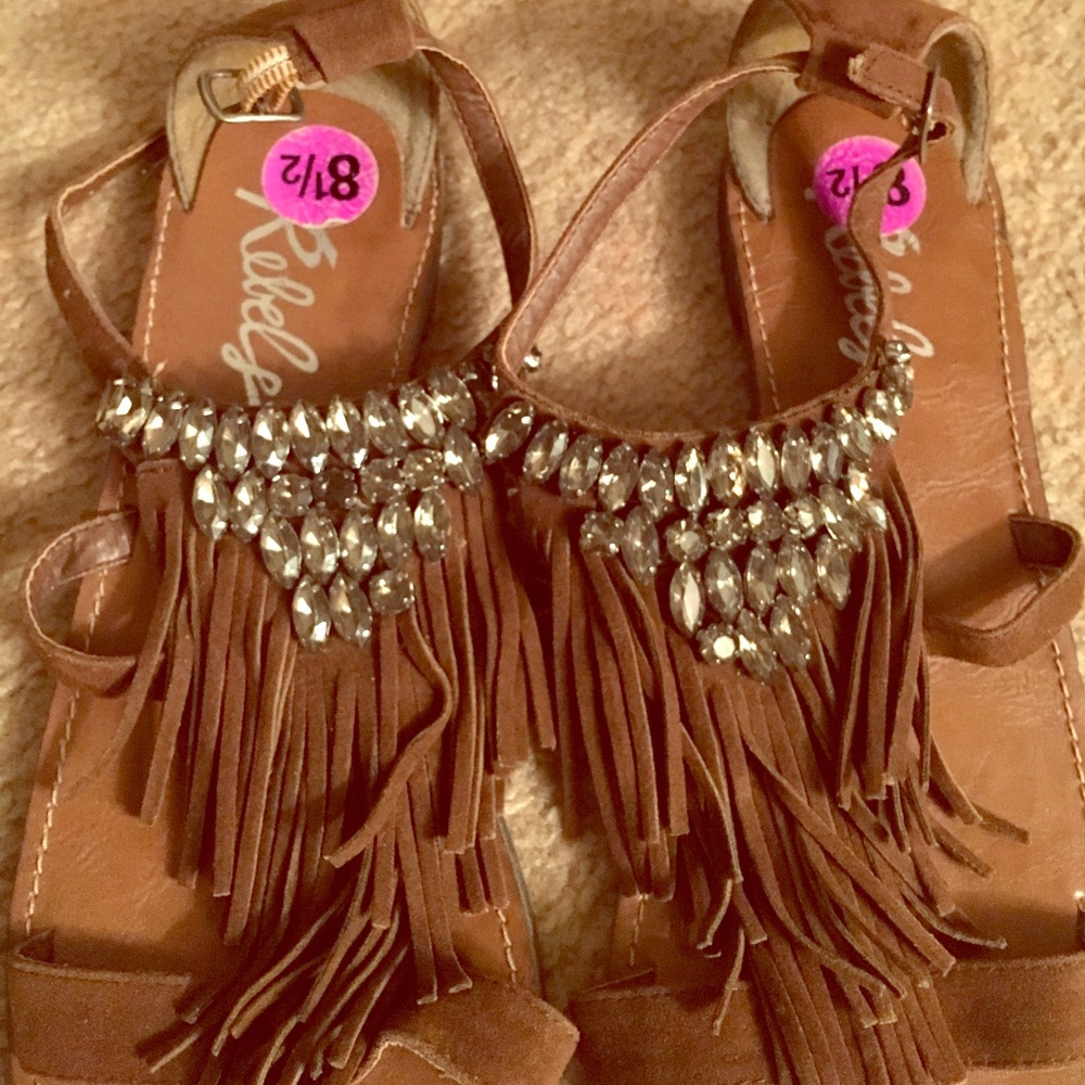 Brown sandals! Worn!