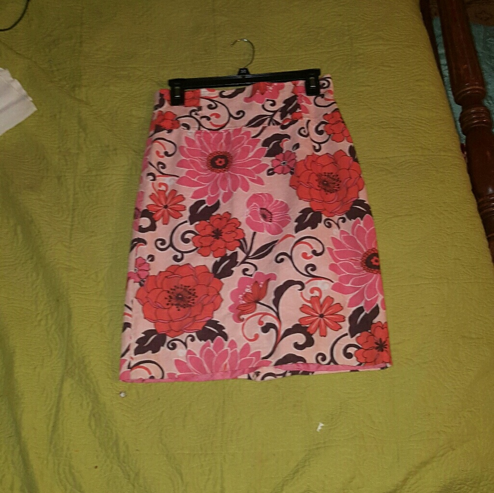 Floral stylish skirt