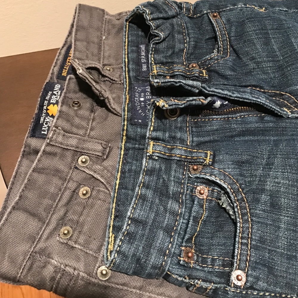 Pair of size 2T jeans. Like new condition