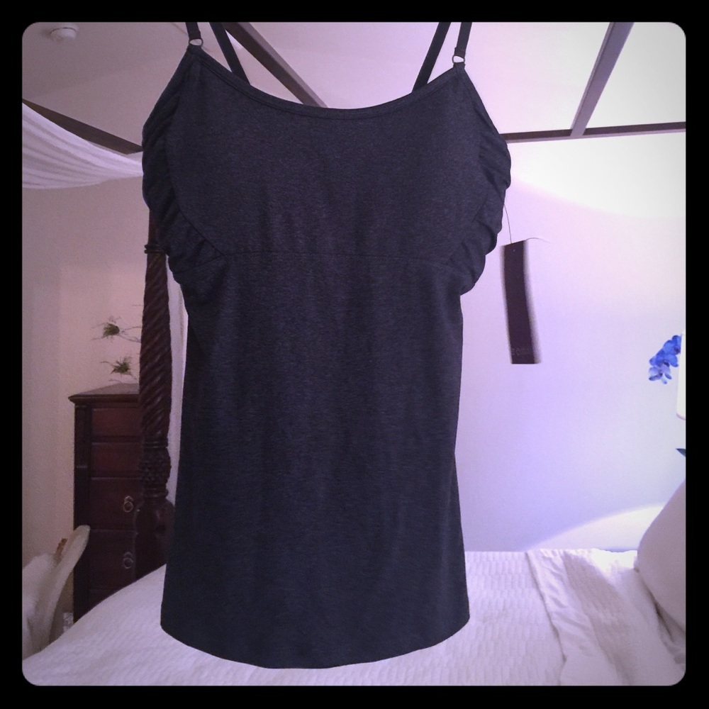 NWT zobha workout tank!