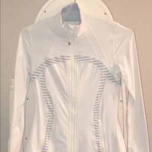 Lululemon cream and grey jacket