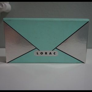 Lorac Palette  SET with lipgloss!!