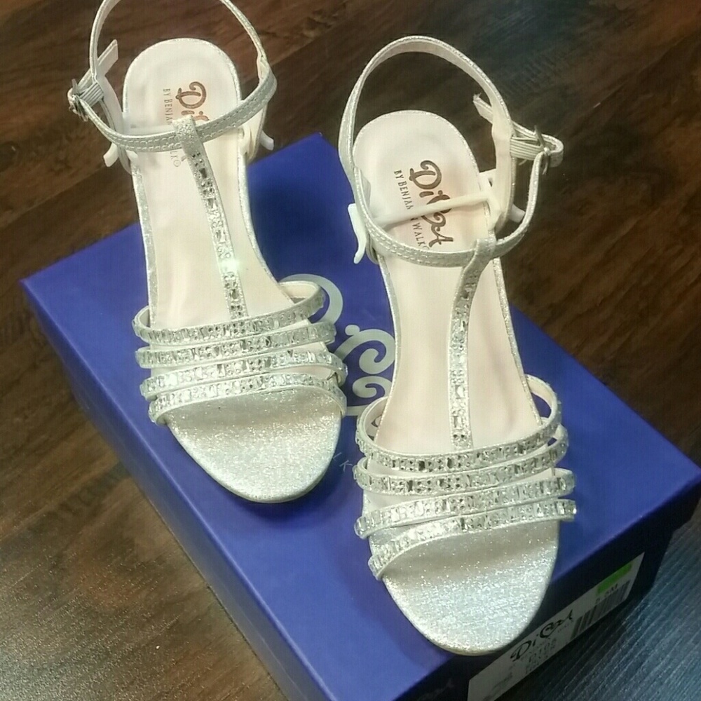Silver Rhinestone Wedges - Picture 2 of 4