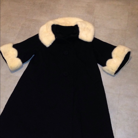 Vintage embroidered &mink coat💥💥sale - Picture 2 of 8