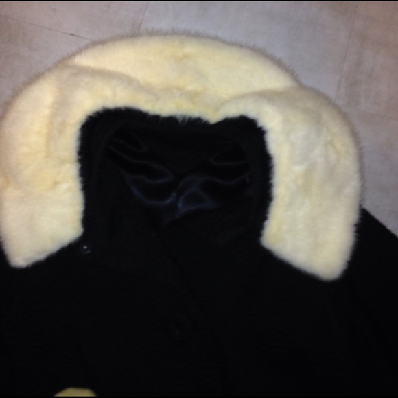 Vintage embroidered &mink coat💥💥sale - Picture 3 of 8