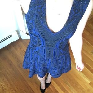 SALE 🛍 BCBG Hannelli Blue & Black Party Dress 🎉