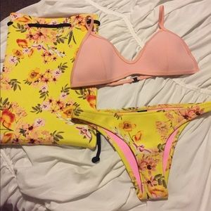 Triangl Estella Blush