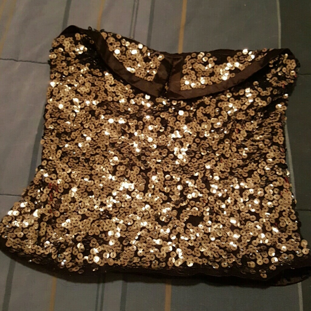 Sequined tube top
