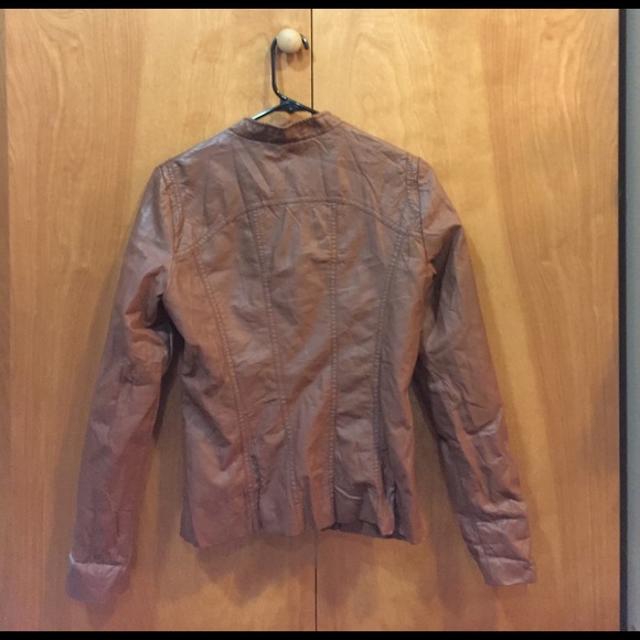 Guess Jacket - Picture 2 of 2