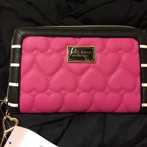 New Betsey Johnson wallet