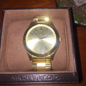 Michael Kors slim runway watch!✨🕐💝
