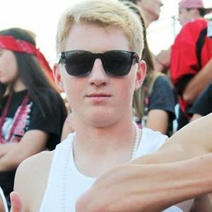 Meet your Posher, Zach