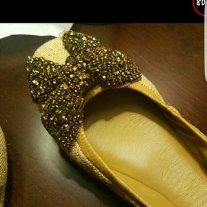 Tory burch Flats! Like new!