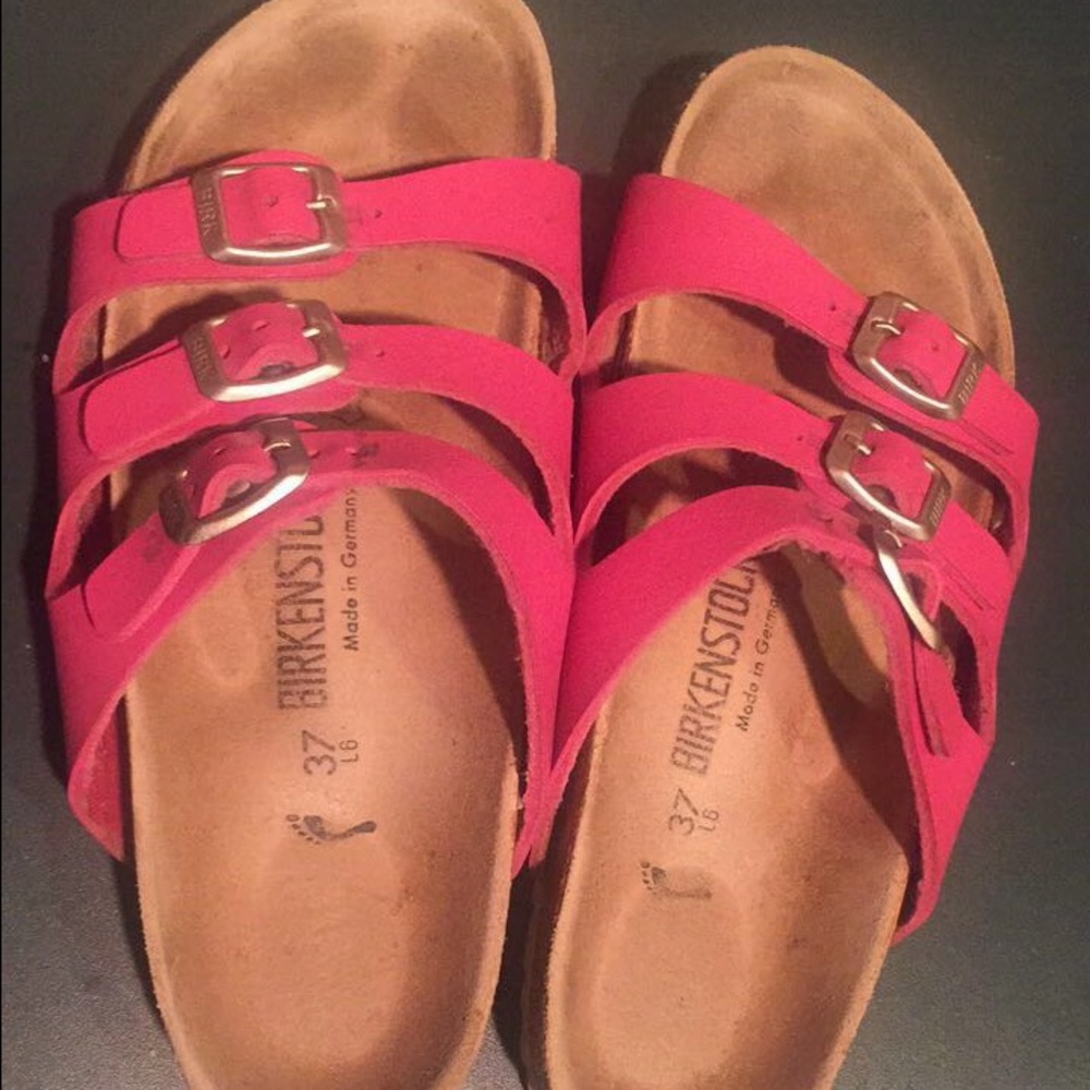 Authentic Birkenstocks 🎀