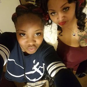 Meet your Posher, Desiree