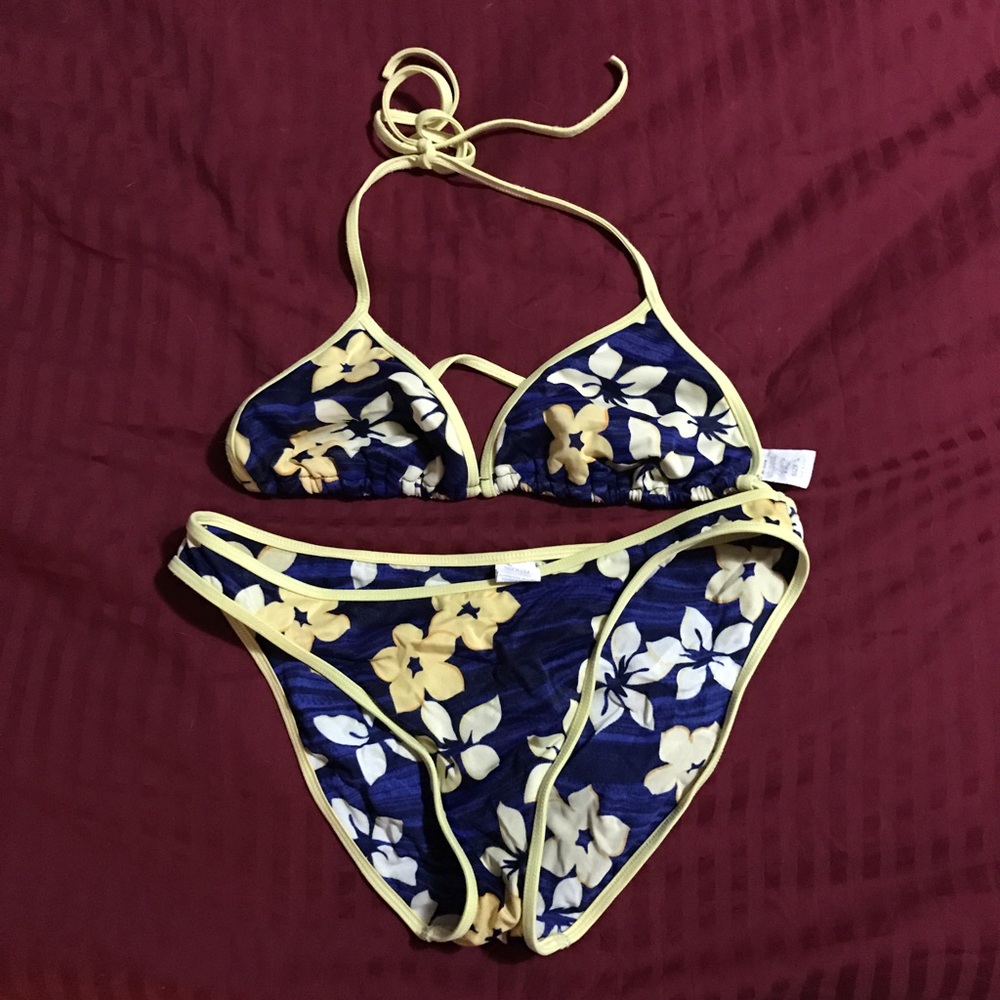 Blue and yellow flower bikini
