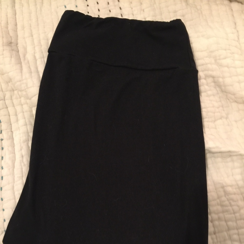 LAST PAIR TC LULAROE BLACK LEGGINGS. EUC HTF EUC