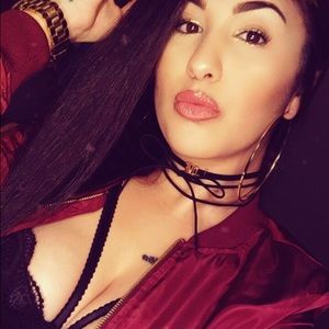 Meet your Posher, Ariana