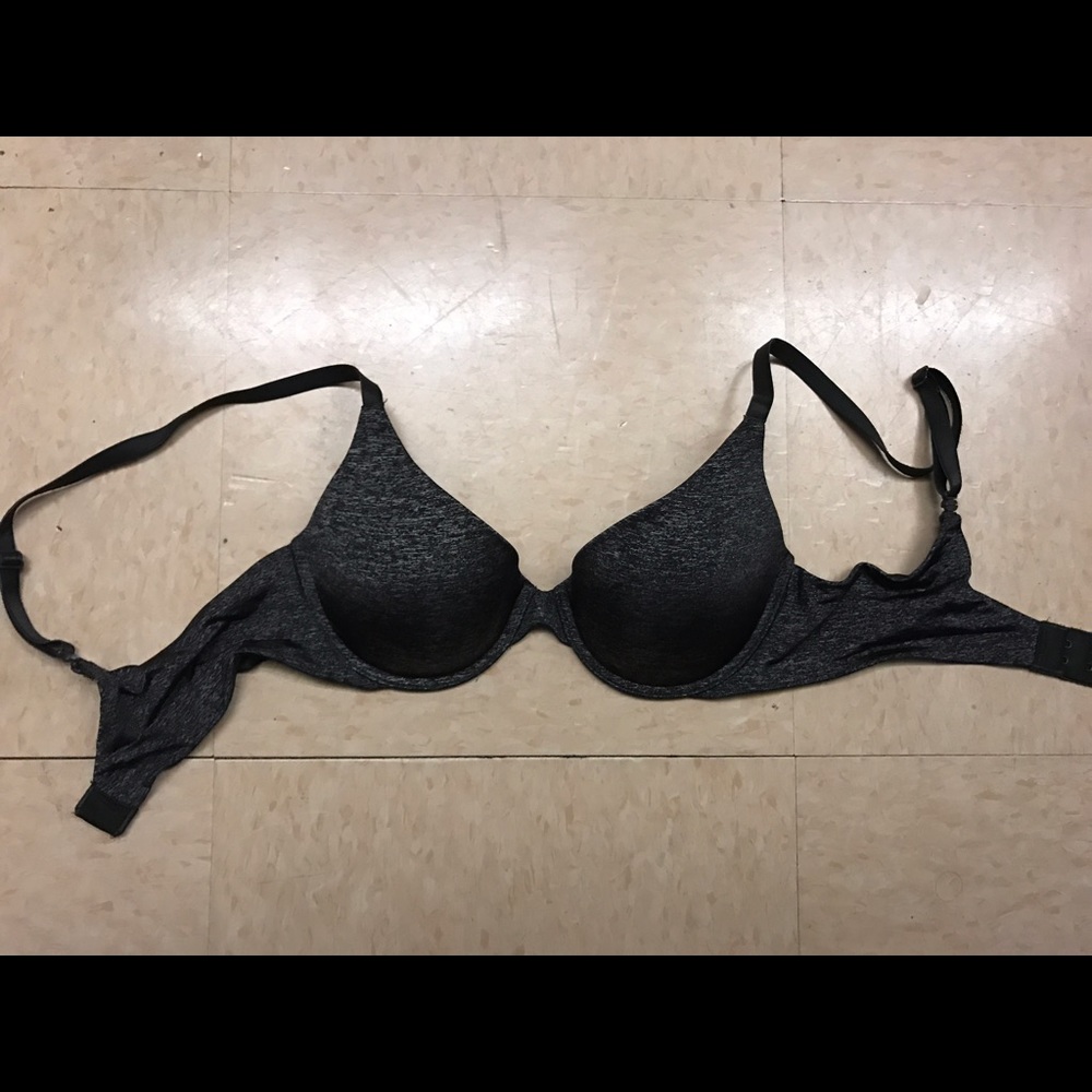 Victoria's Secret Uplift Semi Demi Bra 32B
