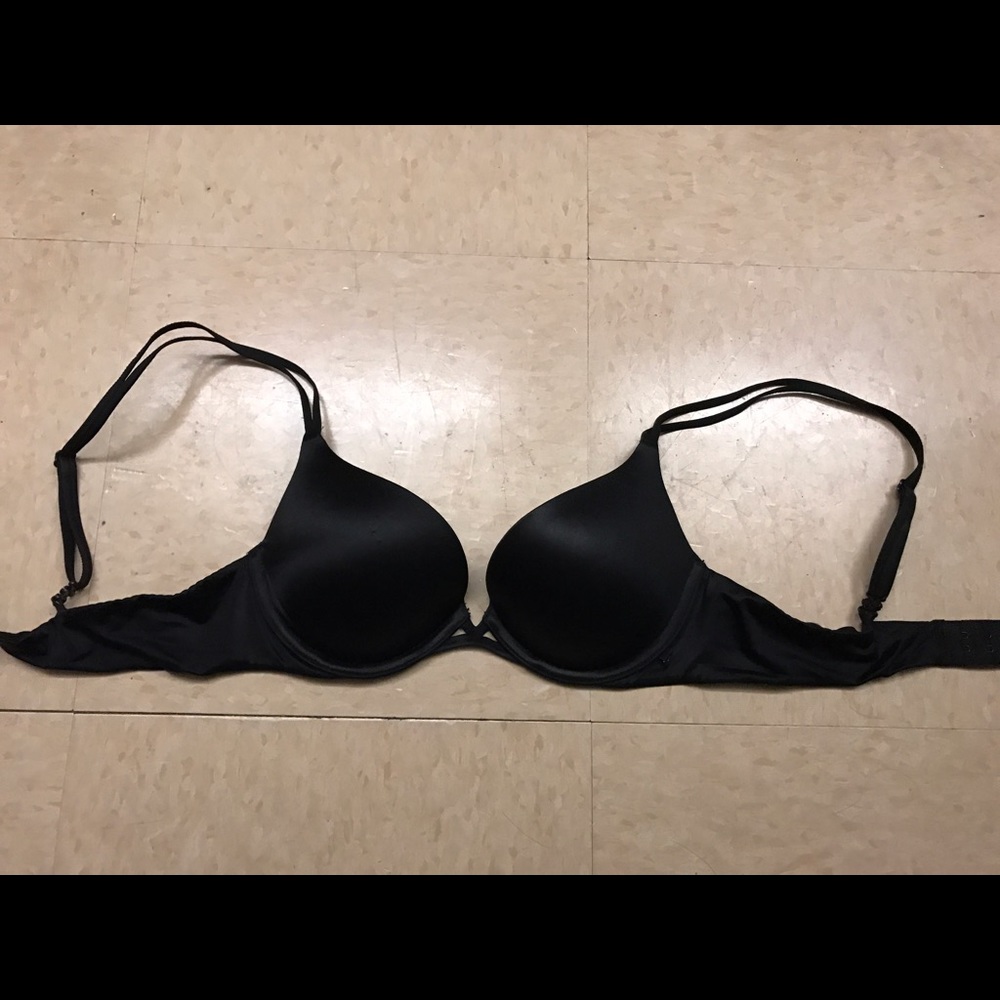 Victoria's Secret Very Sexy Push-Up Bra 32B