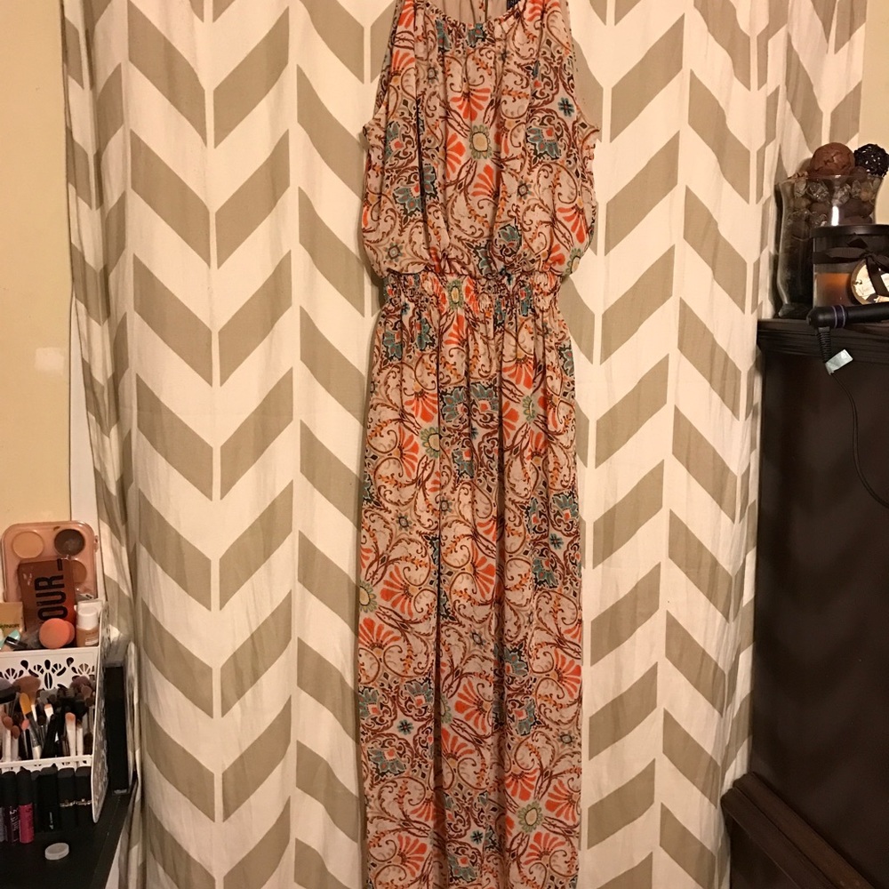 Maxi dress