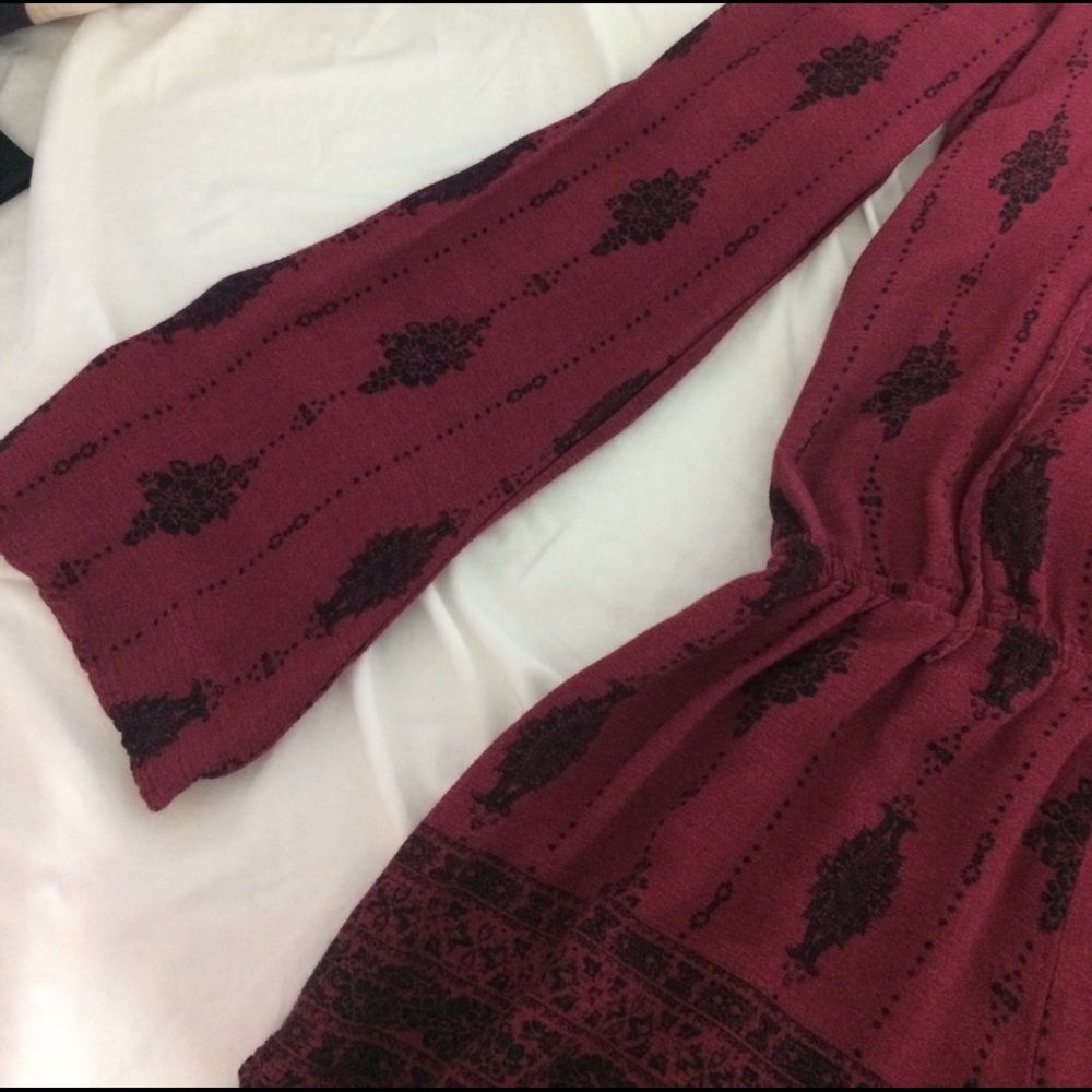 maroon printed kendall and kylie ROMPER not dress! - Picture 3 of 3