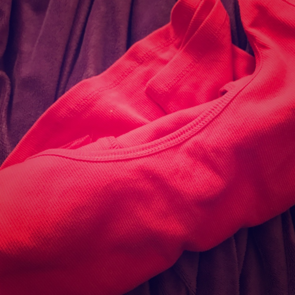 Pink ribbed tank top