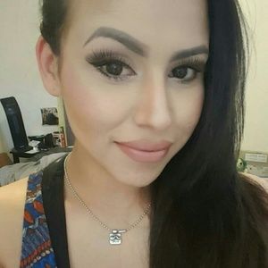 Meet your Posher, Marcella