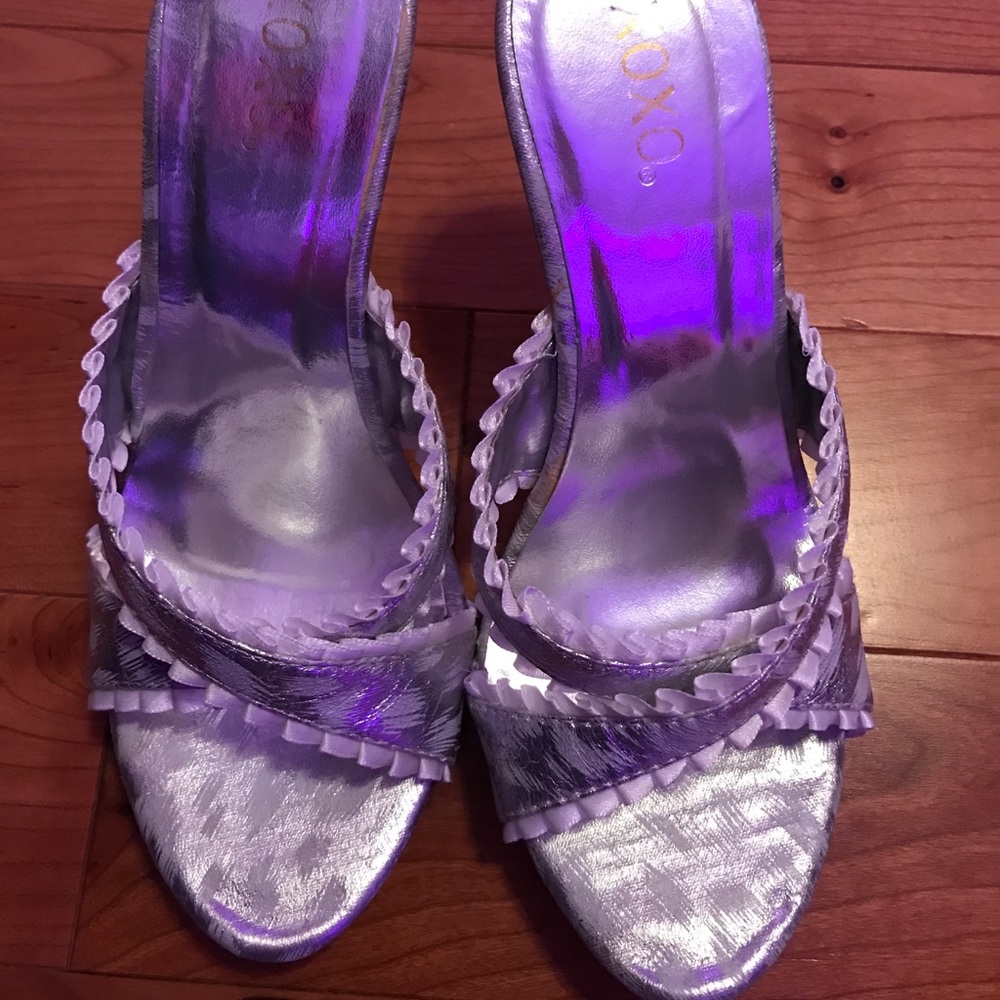Shoe