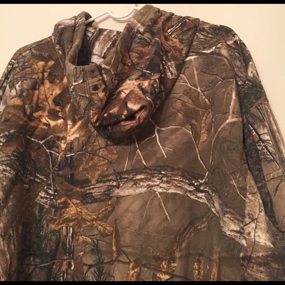 Hunting Licensed and Camo Hoodies, - Picture 3 of 3
