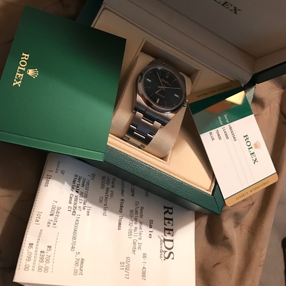 Meet your Posher, Ricky - Picture 5 of 8