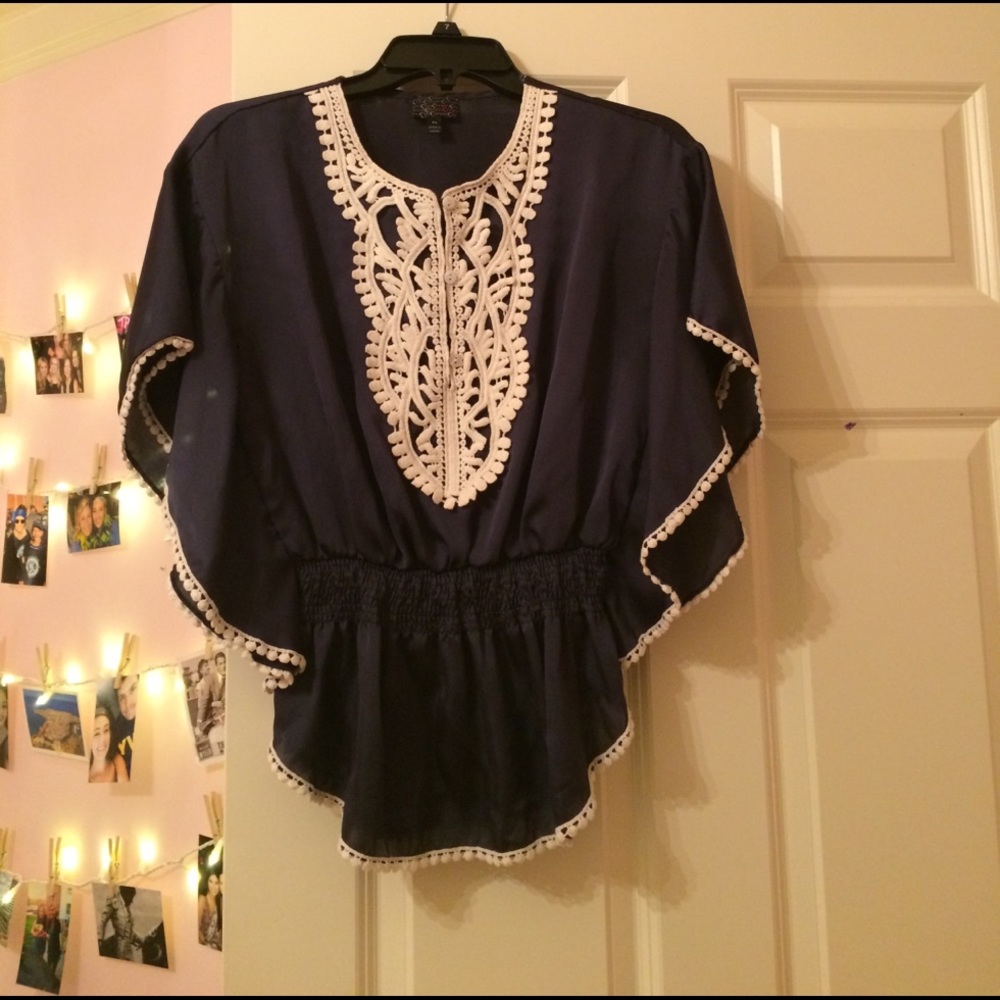Navy flowy top