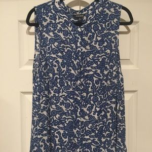 Super fun "Lucky Brand" sleeveless button down!