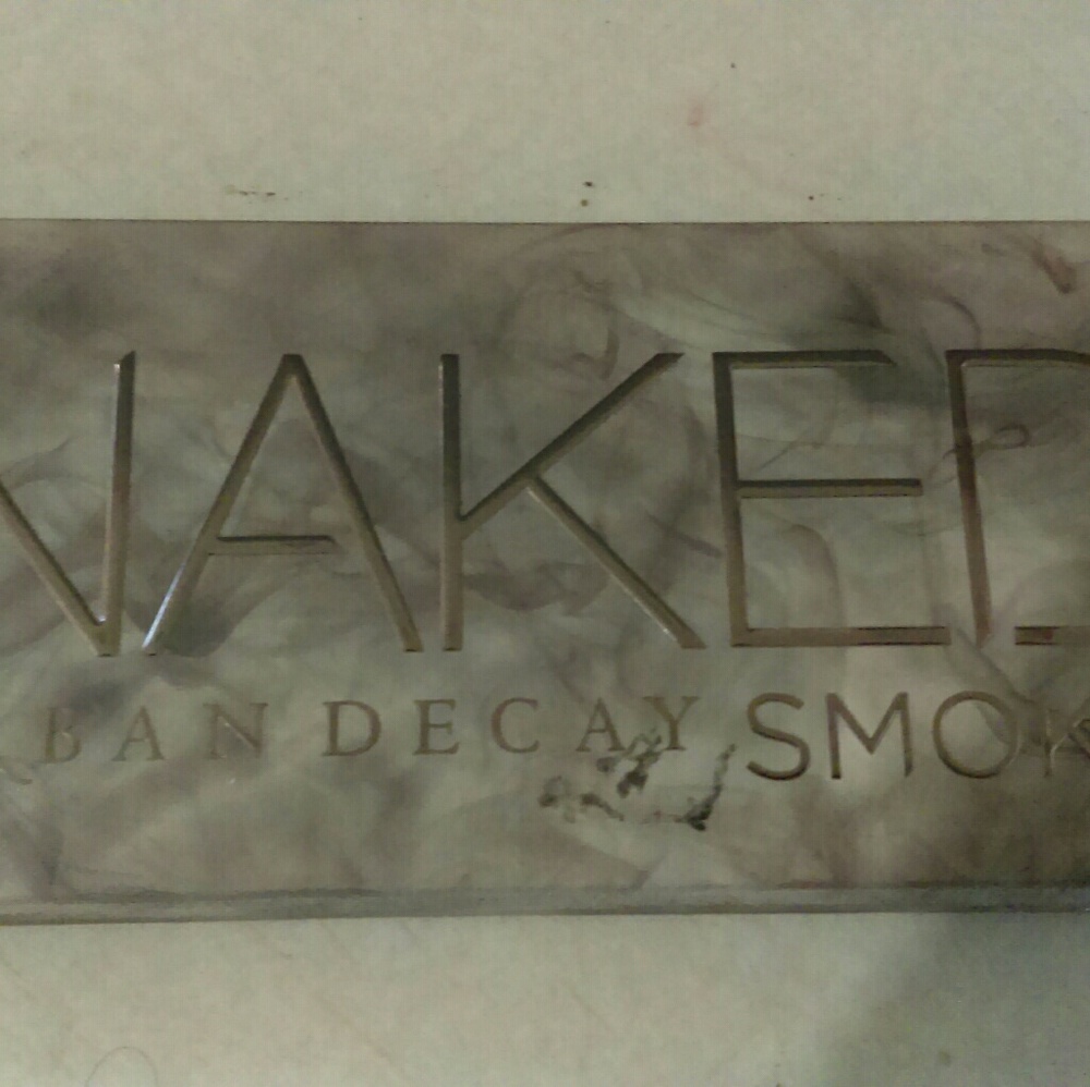 Naked smoky palette