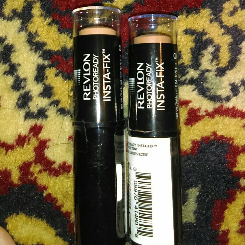 Revlon insta fix foundation