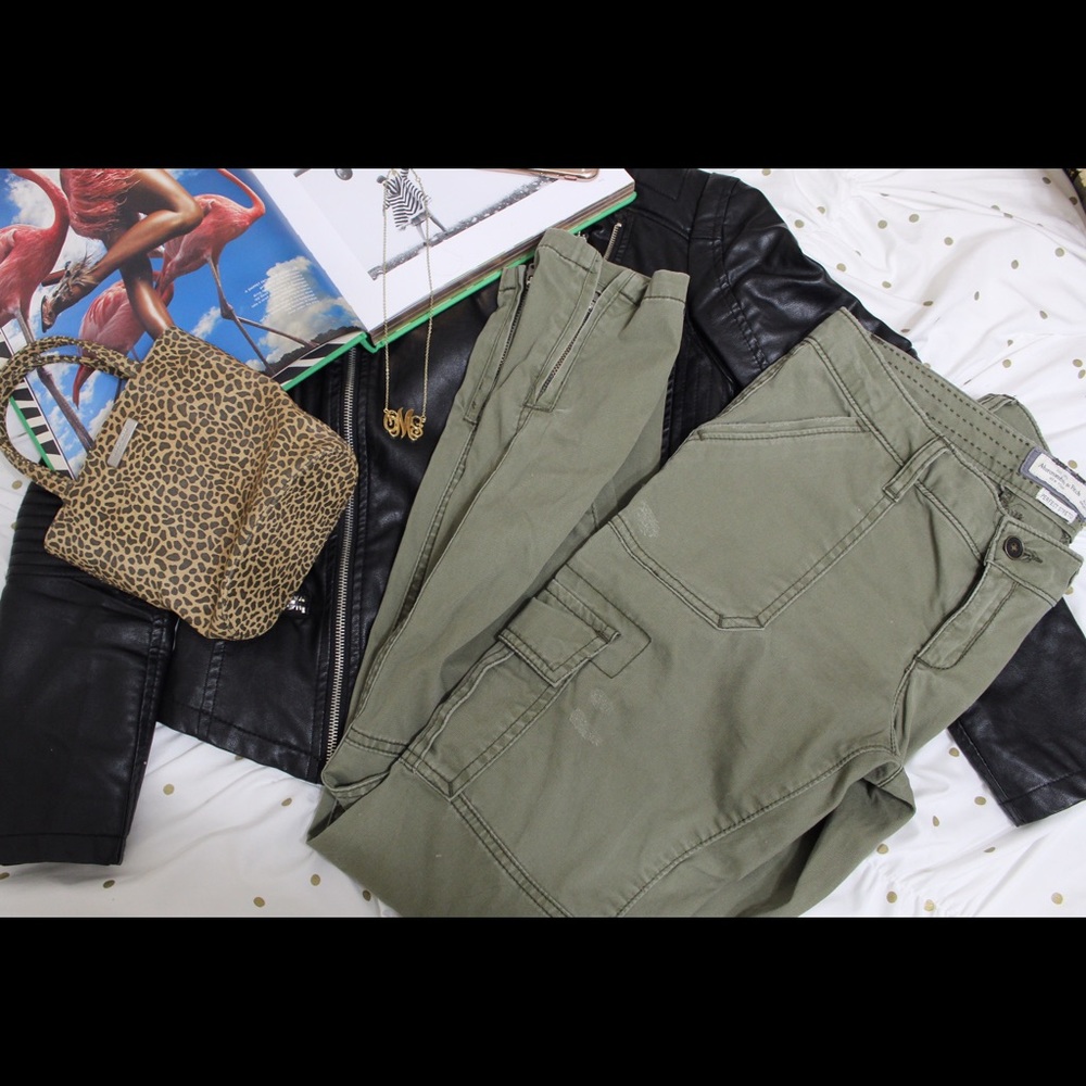 Abercrombie & fitch cargo pants