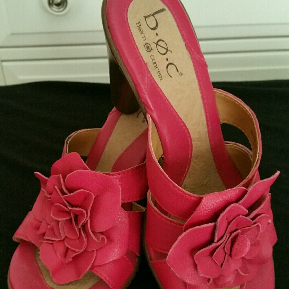 Born Sandals