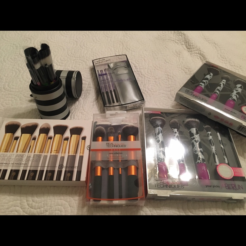 Multiple items, will create listings 😅 - Picture 2 of 4