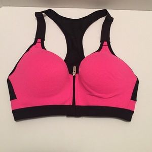 Victoria's secret size 32C