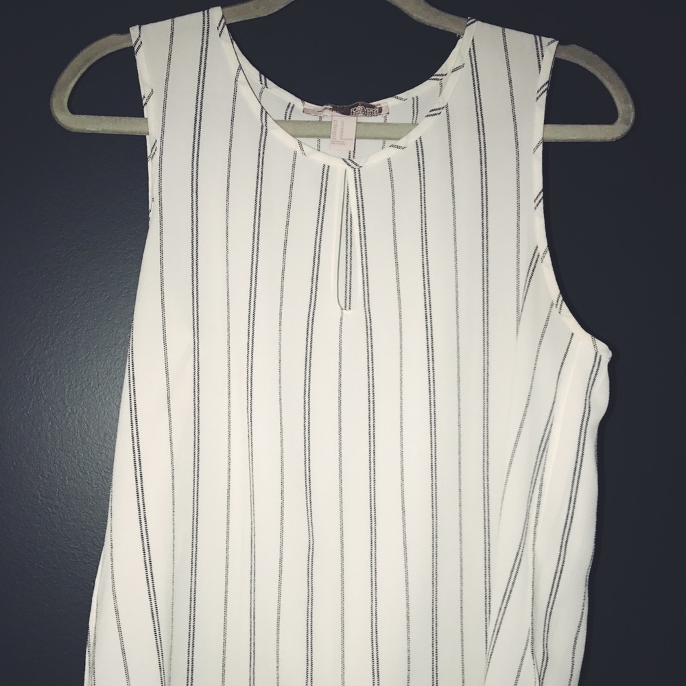 White with navy stripes tank/blouse