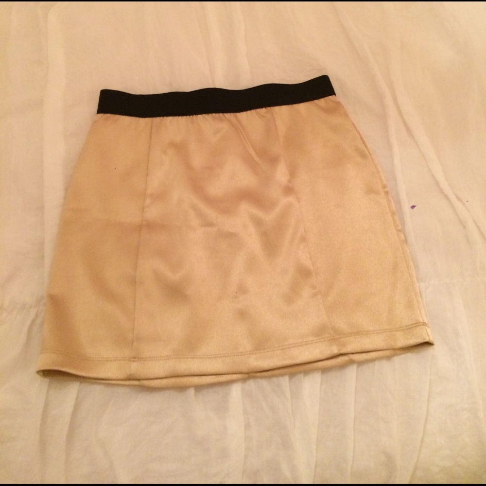 Gold skirt