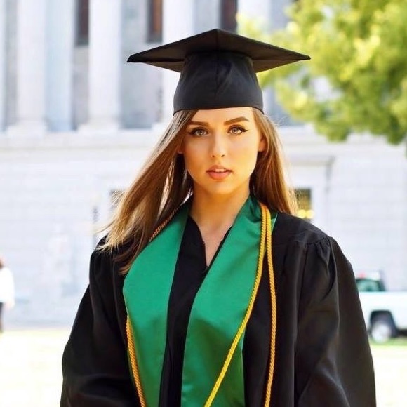 Meet your posher, Ella 🦋 - Picture 2 of 3