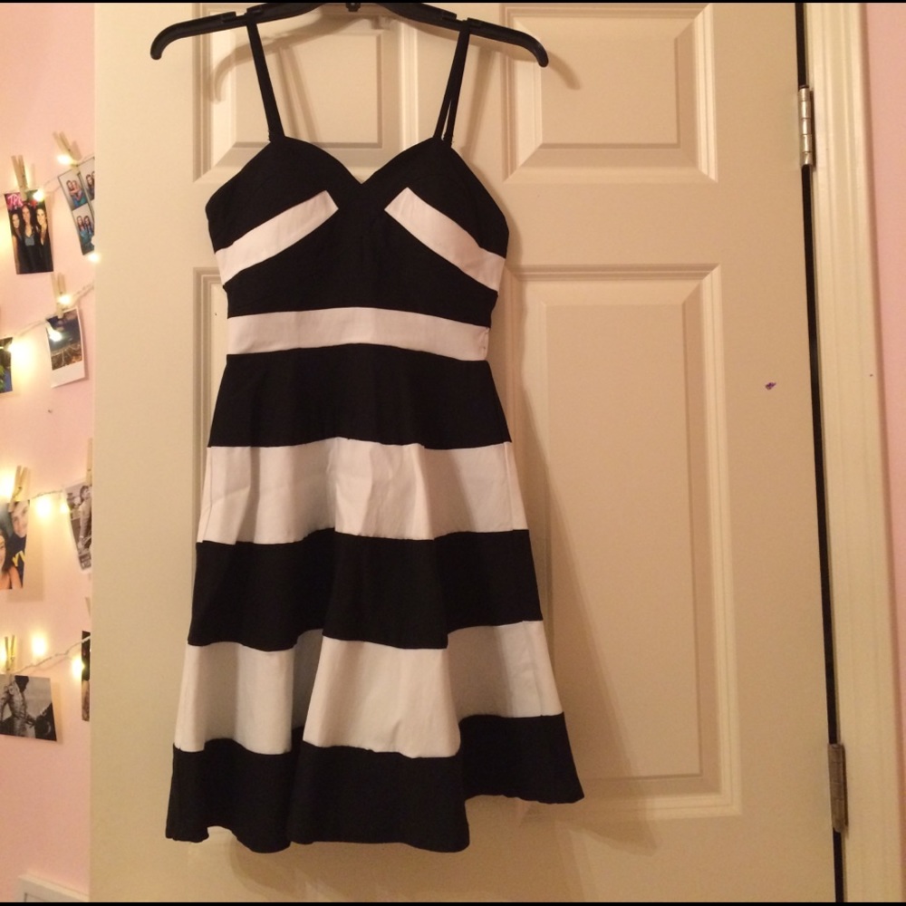 black + white sundress