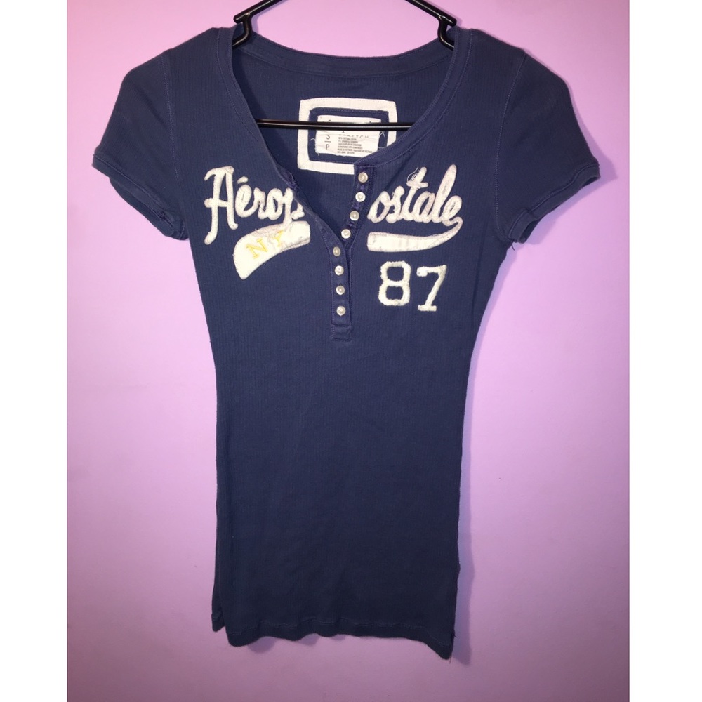 aeropostale woman's shirt size small