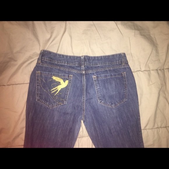 Jeans - Picture 2 of 3