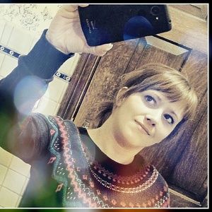 Meet your Posher, Whitney