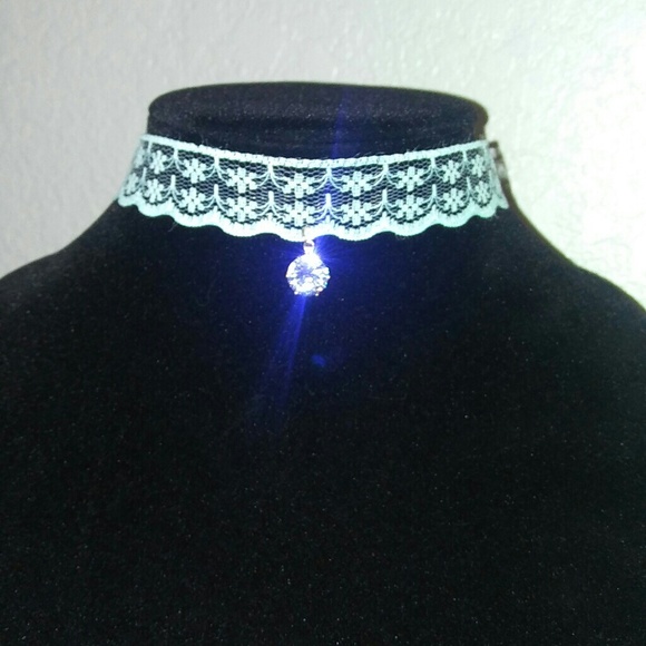 BOGO FREE Blue Lace Diamond Choker - Picture 2 of 4
