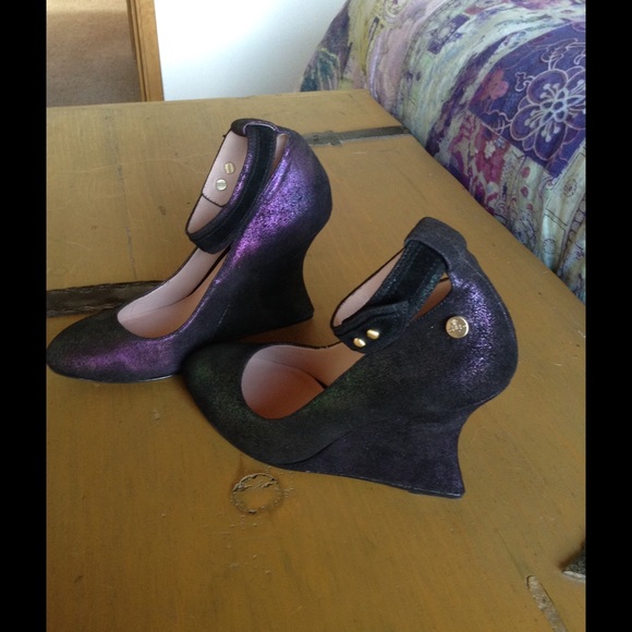 Gorgeous Unique VIVIENNE WESTWWOOD wedge heels💕 - Picture 1 of 4
